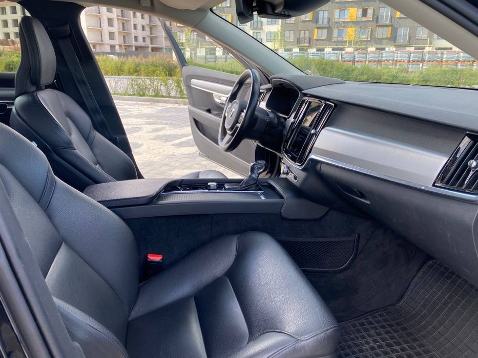 Volvo v 90 продам гарне авто