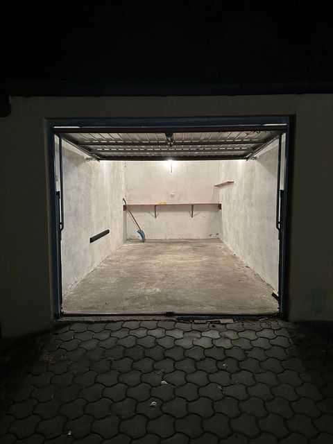 Wynajmę GARAZ Szymanowskiego