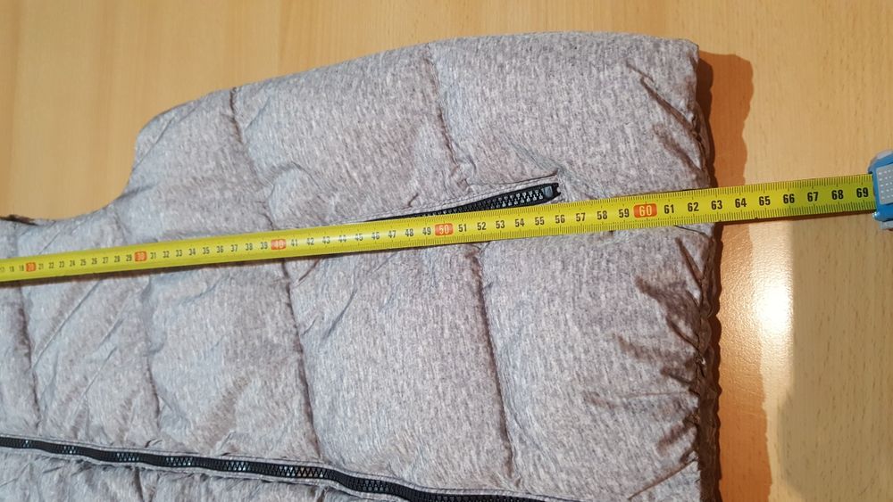 Bezrękawnik kamizelka  ocieplana  z kapturem