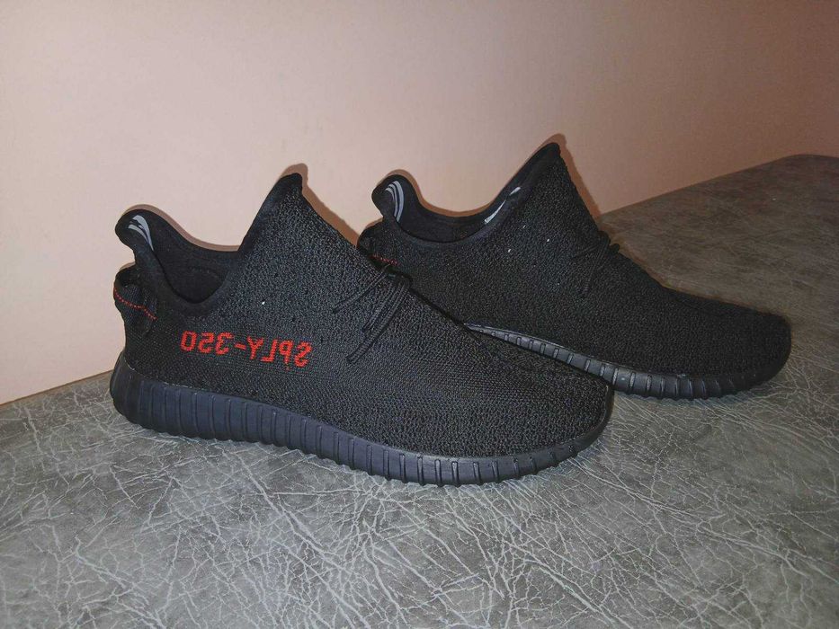 кросівки ADIDAS Yeezy Boost 350 V2
