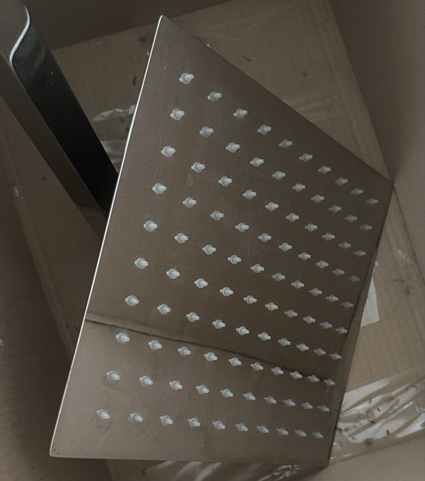 Chuveiro UBANHO aço inox articulável + braço de parede