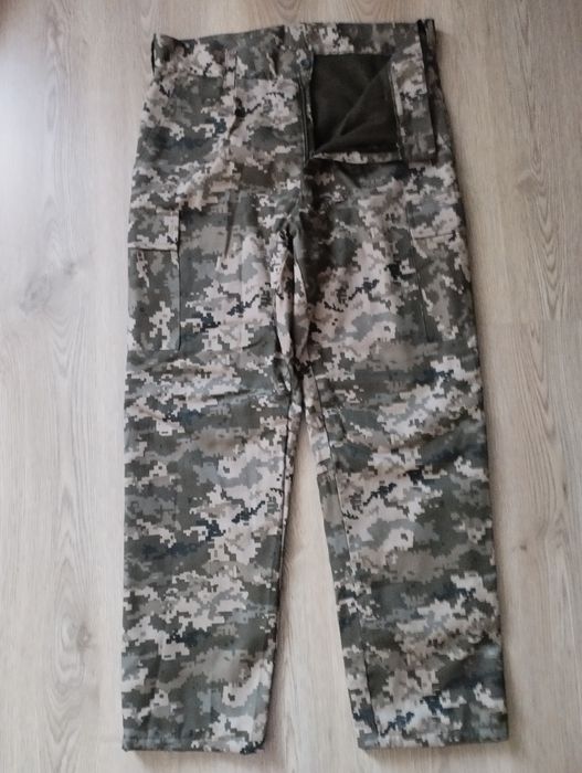 Штани зимові, нові, розмір 52