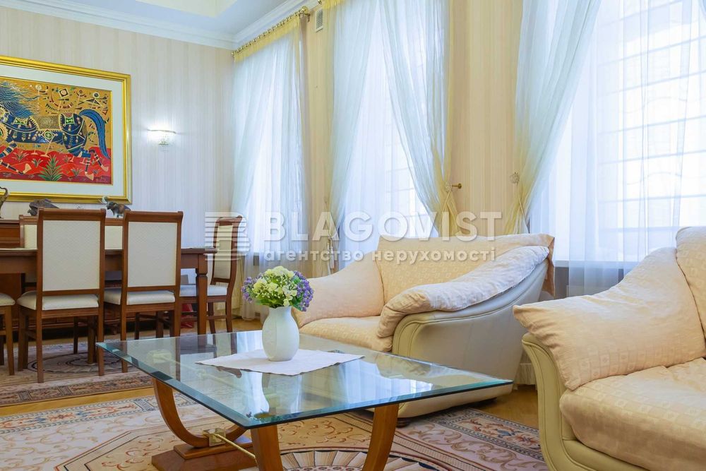 Велика квартира Софіївська  центр автономне опалення, енергопостачання