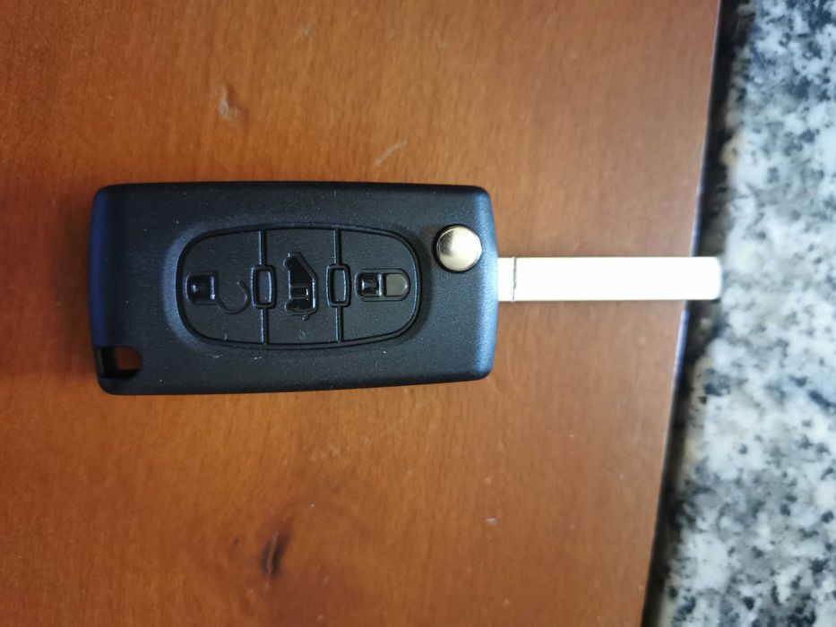 Comandos/chaves/cartões automovel