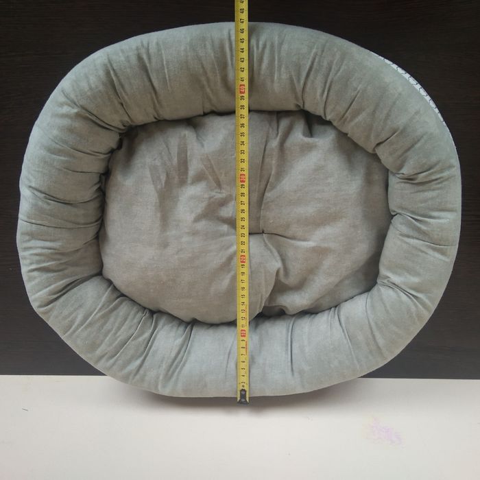 Лежанка для котика,чи маленького собаки.