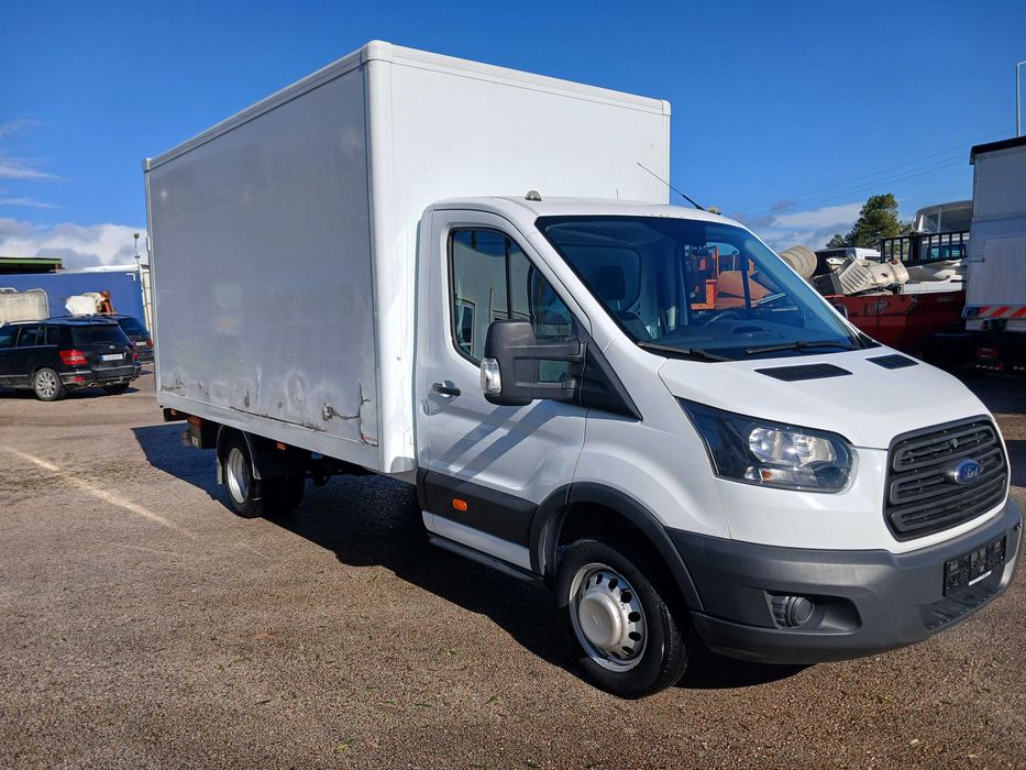 Ford Transit 350-130 ano 2019