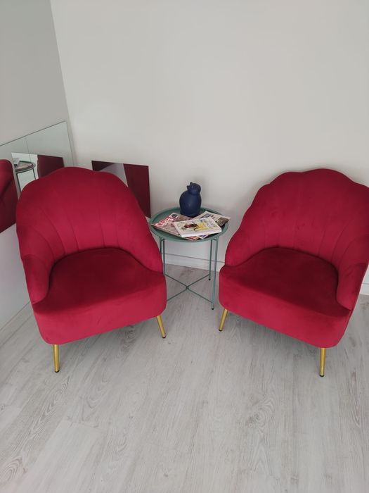 Poltronas vermelhas vintage