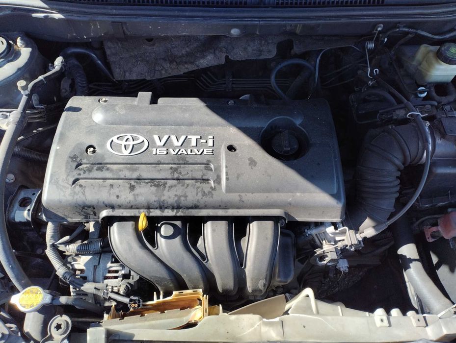 Toyota Corolla 1.4 VVT-I Só Para Peças
