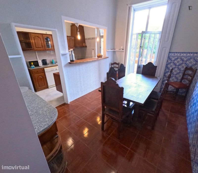 Quarto - localizado em Bonfim Porto