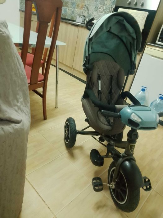 Triciclo  Baby Land Trike em ótimo estado
