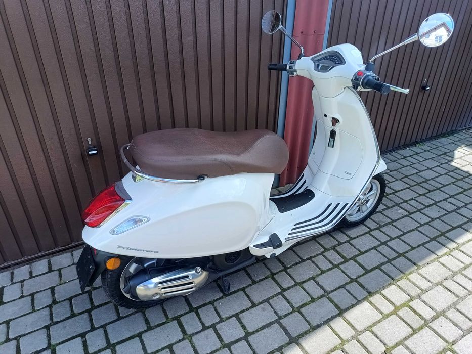 Piękna Vespa Primavera z Niemiec na kat B MOTOCYKLE ŻURAWICE