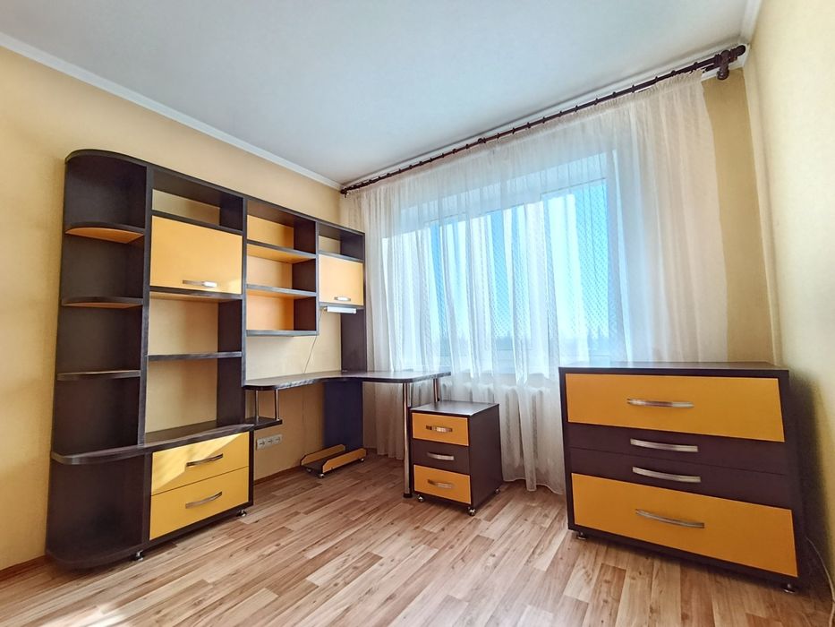 Файна 1-кімнатна  квартира