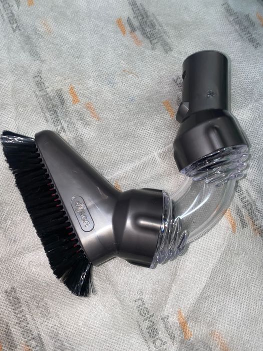 Різні насадки пилосос dyson big ball parquet CY22