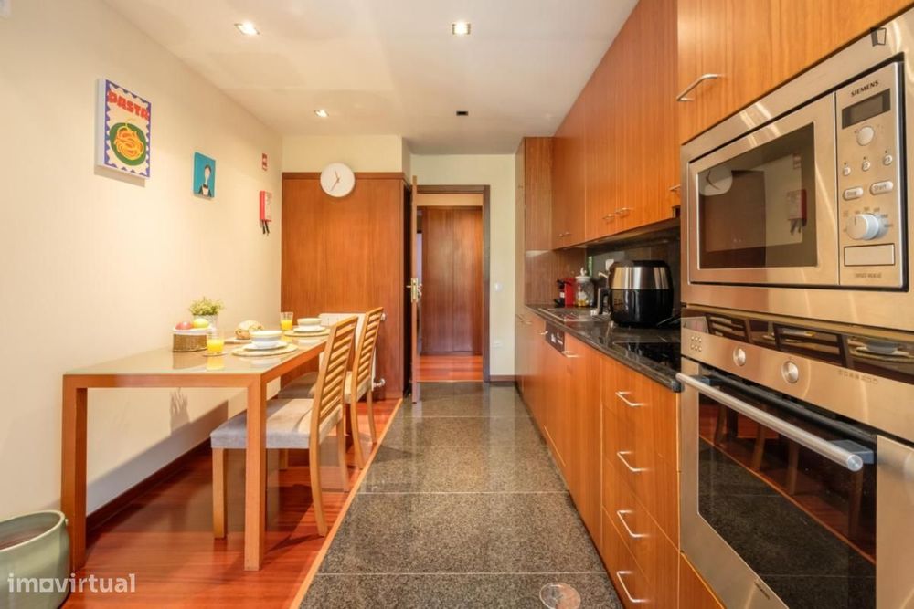 Apartamento com 3 quartos - localizado em Braga