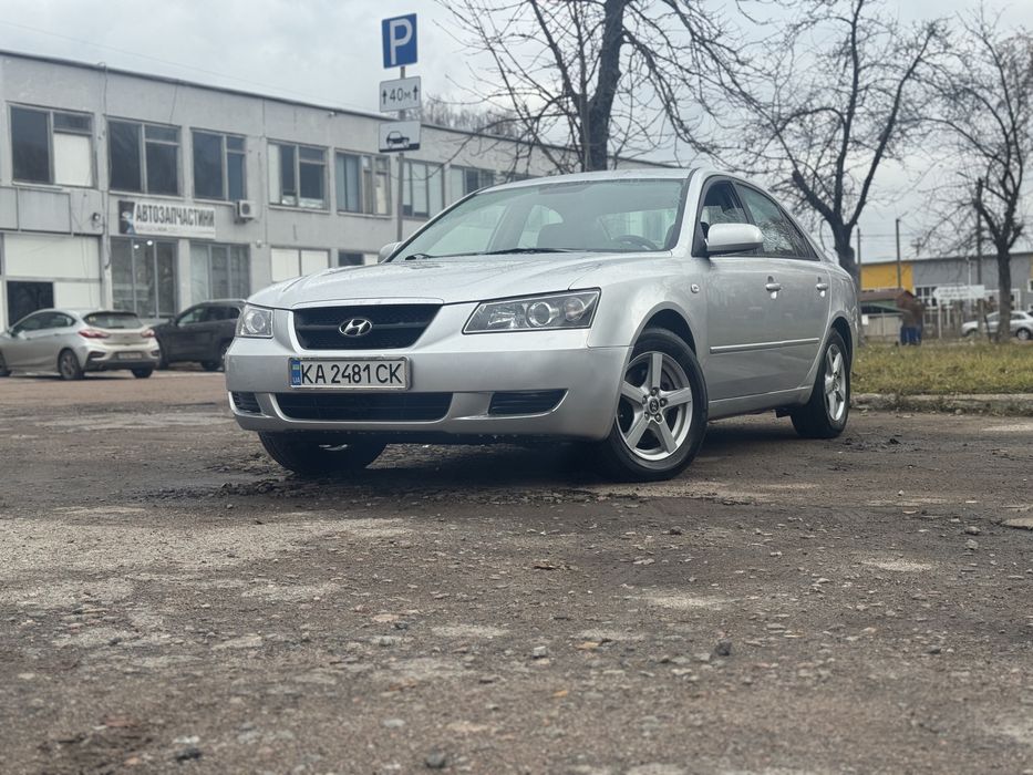 Hyundai Sonata  2006