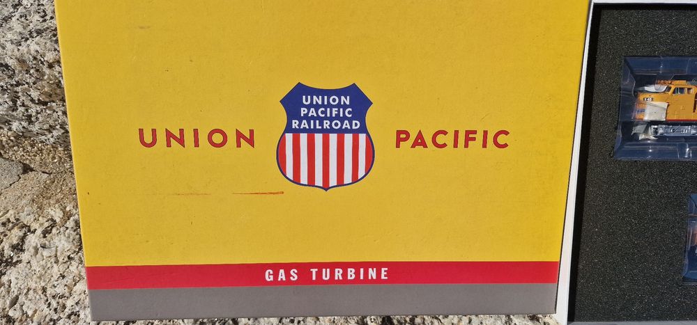 Carruagens iluminadas interior novas alta gama.