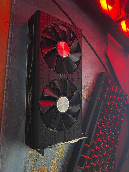 Radeon rx 580 Sapphire pulse 8gb з пломбами вiд compx