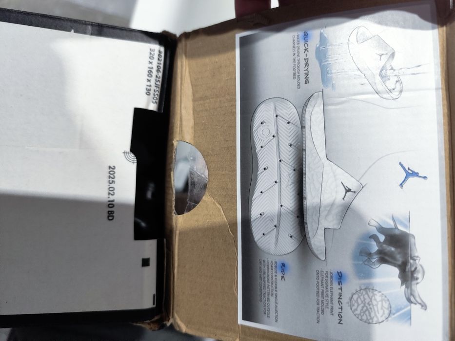 Jordan тапки оригинал