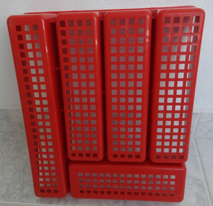 Tabuleiro / Separador de Talheres64750495136513123