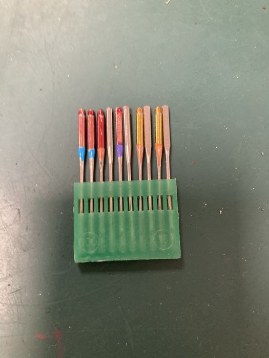13 Singer Needles for Sewing Machine424237352931174401