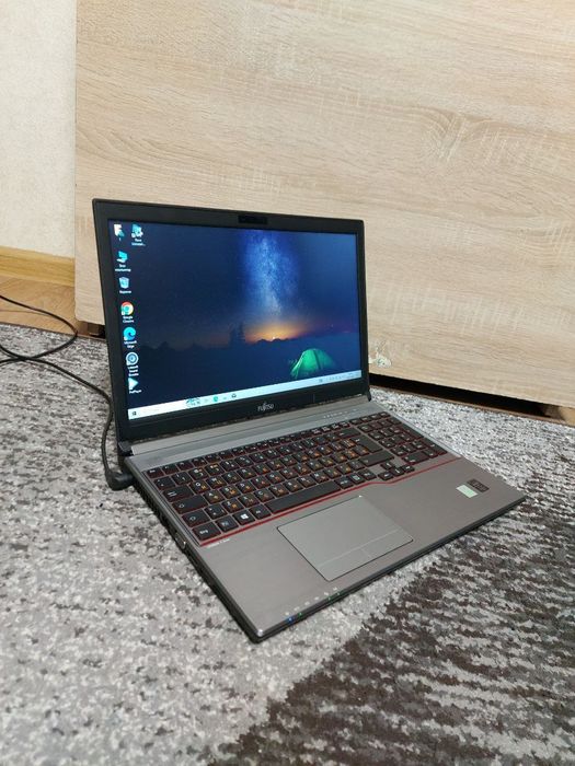 Немецкий ноутбук Fujitsu качественный надёжный ноутбук