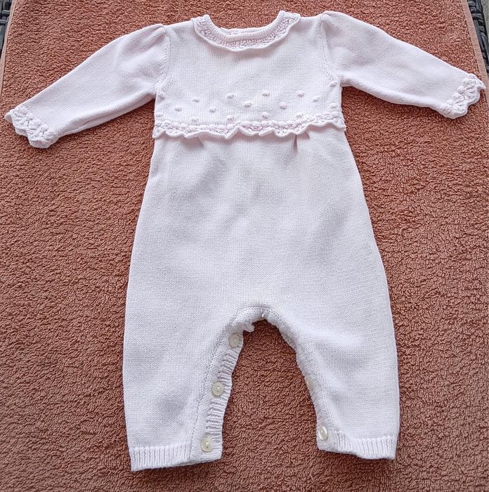 Sweterkowy pajac dziewczęcy