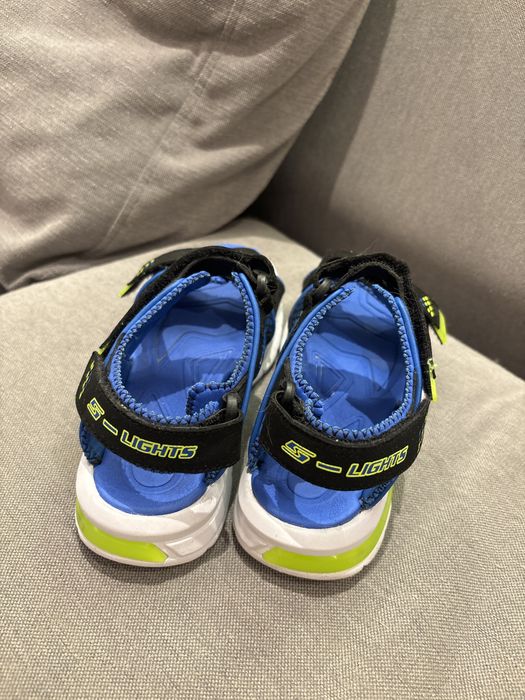 Детские босоножки Skechers размер 33,5