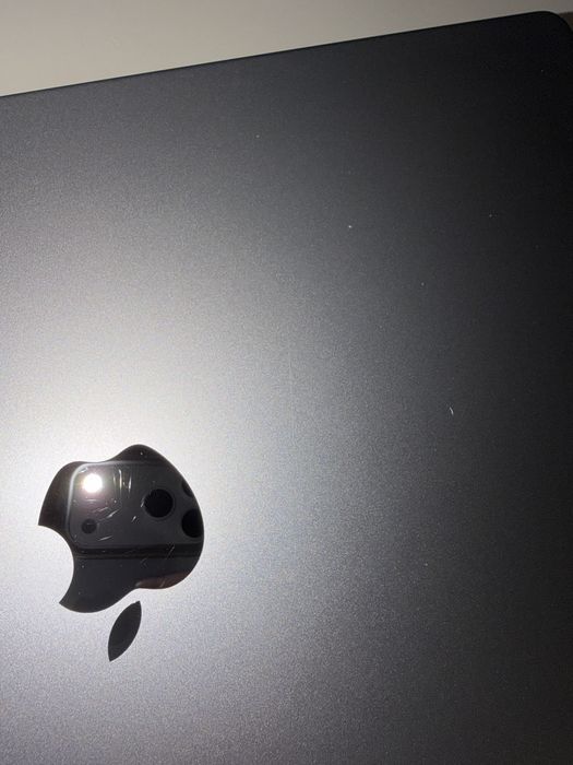 MacBook Pro 16” 2021 — M1 Pro (Excelente funcionamento)