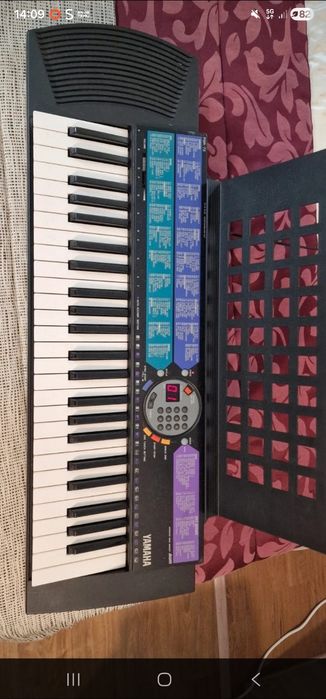 Teclado Yamaha PSR-73