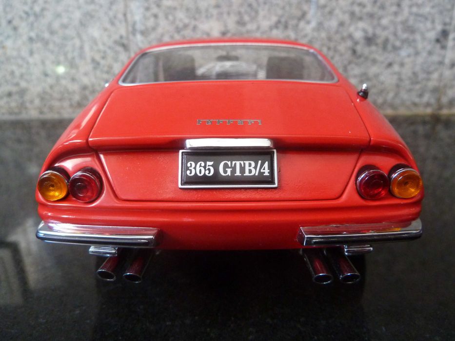 1:18 Kyosho, Ferrari 365 GTB/4 Daytona 1971, AutoArt Minichamps