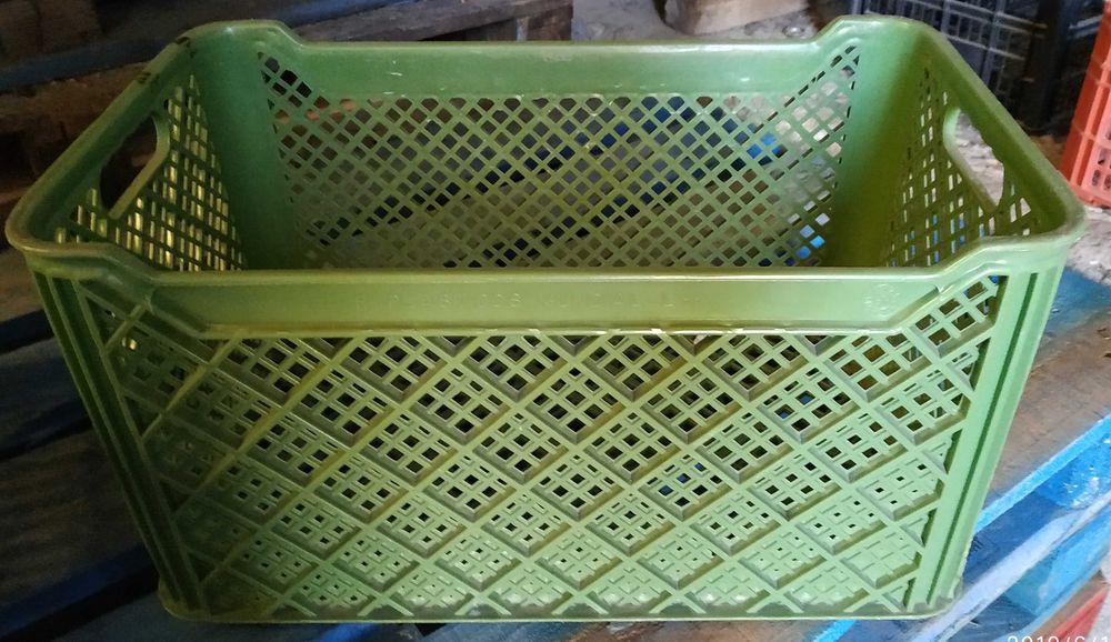 Plastic Boxes64585899372547121