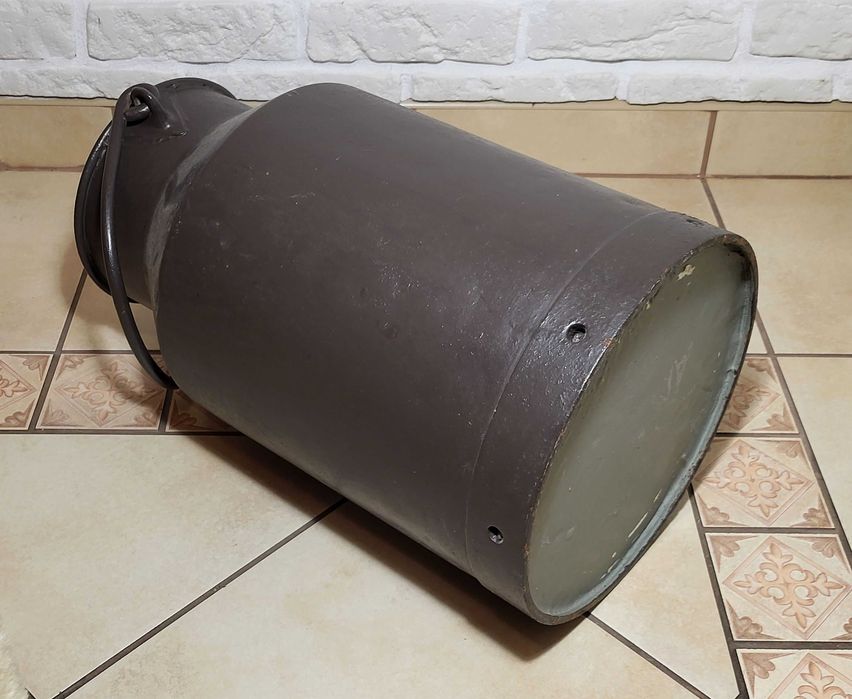 Stalowa ciężka kana bańka parasolnik kwietnik vintage kolekcje