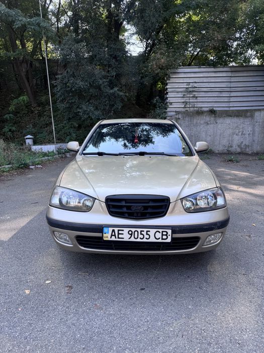 Hyundai Elantra  1.6 ( 16 клапанный мотор )