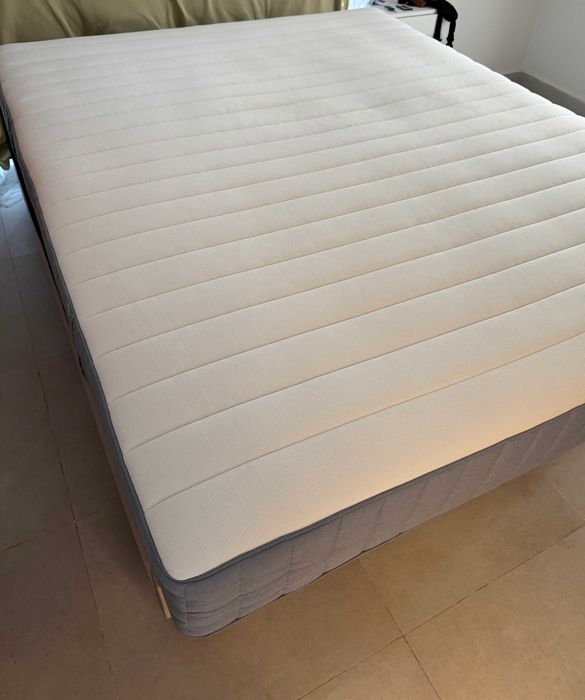 IKEA Valevag 200cm x 160cm colchão - ( mattress firme medium )
