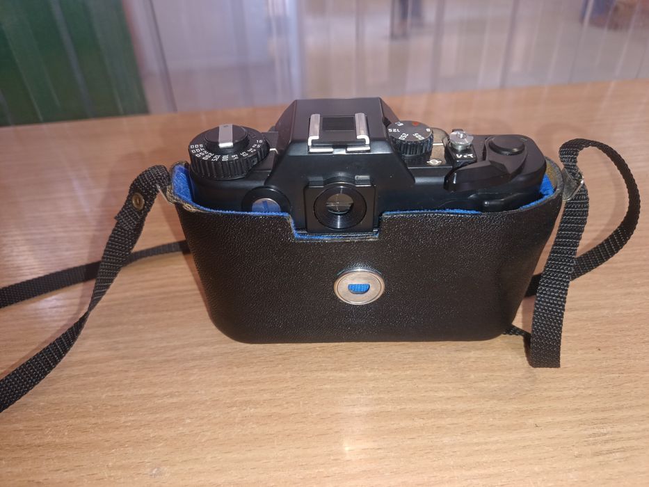 Винтажный фотоаппарат зенит 122 . абсолютно новый