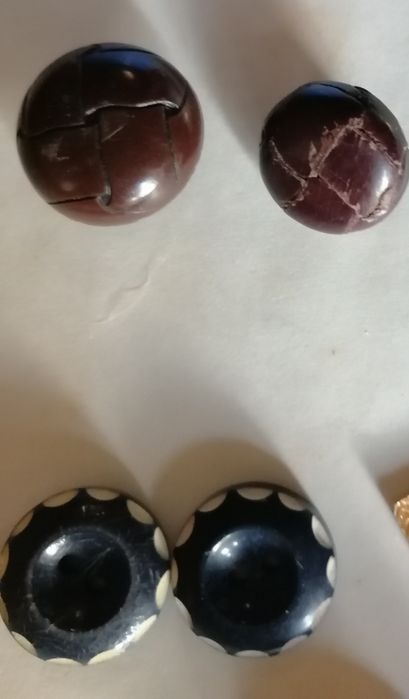 Botões muito antigos