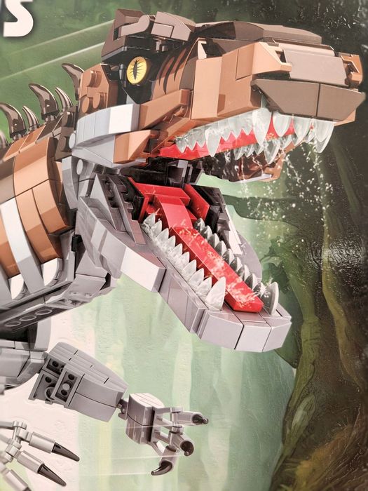 KLOCKI konstrukcyjne dinozaur Rex gigant 2111 el. zestaw