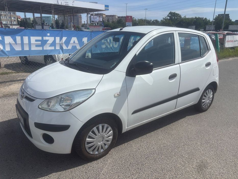 Hyundai i10