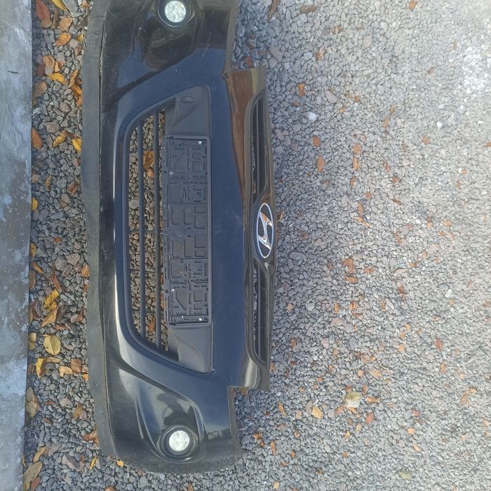 передній бампер взборі Хюндай і20 Hyundai