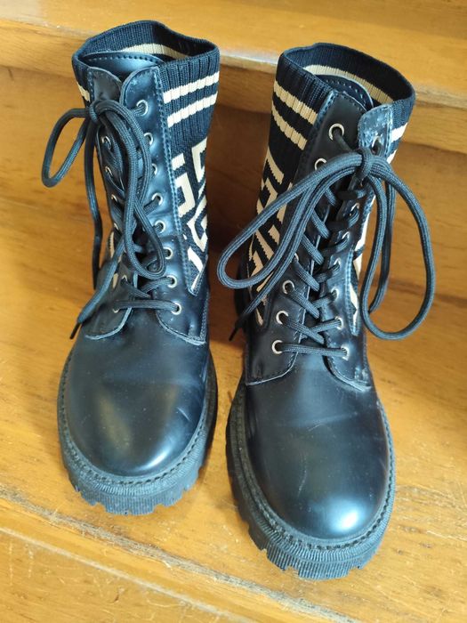 Bota estilo Militar Tamanho 37