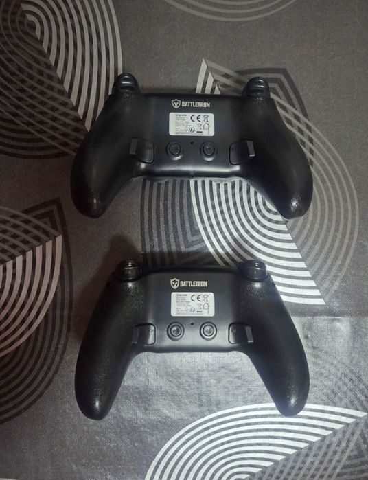 Pack PS4 500GB - Funcionamento Impecável (6 Jogos + 2 Comandos)