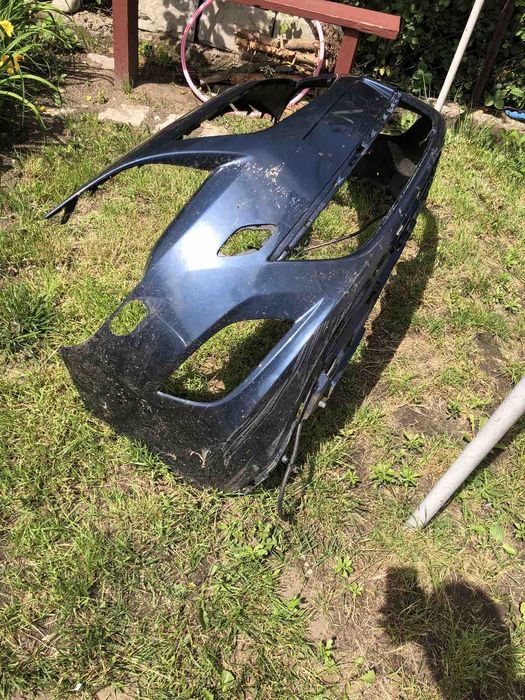 Бампер Opel Astra j