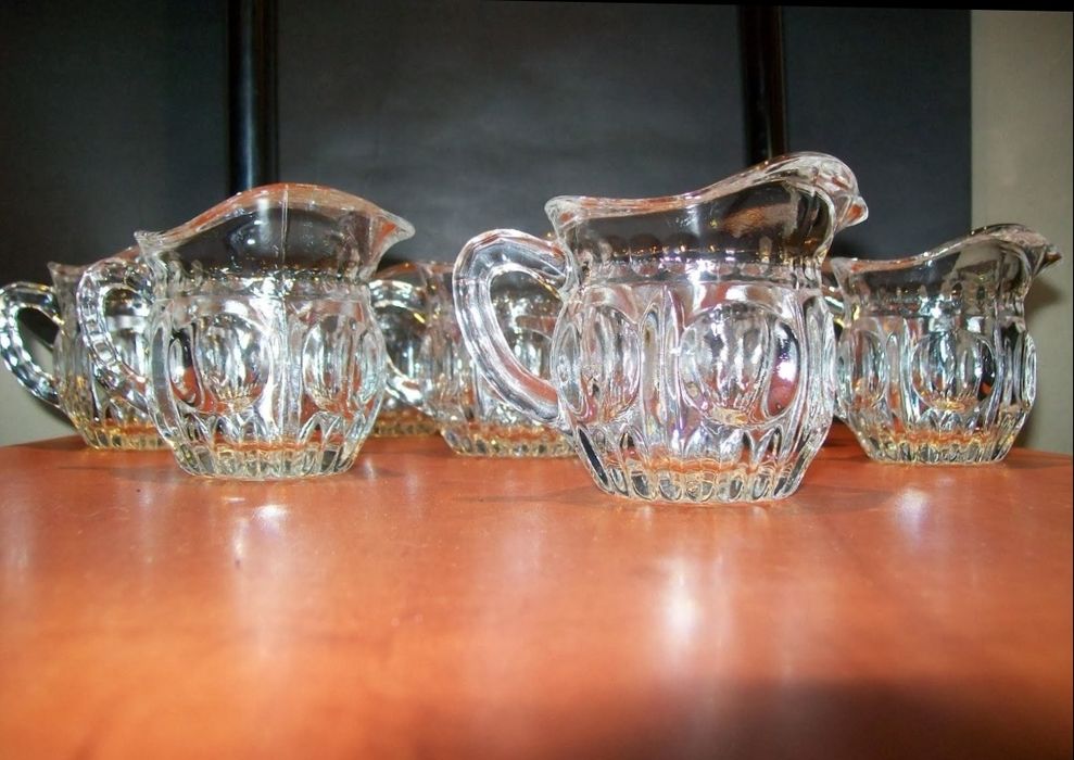 8 sztuk mlecznik dzbanuszek kryształ szkło PRL