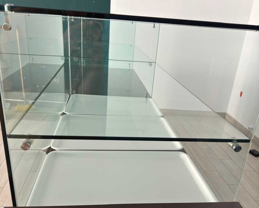 Vitrine moderna para negócio