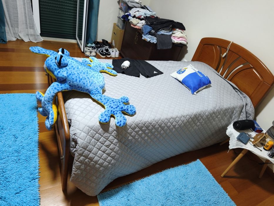 Cama  e  colchão