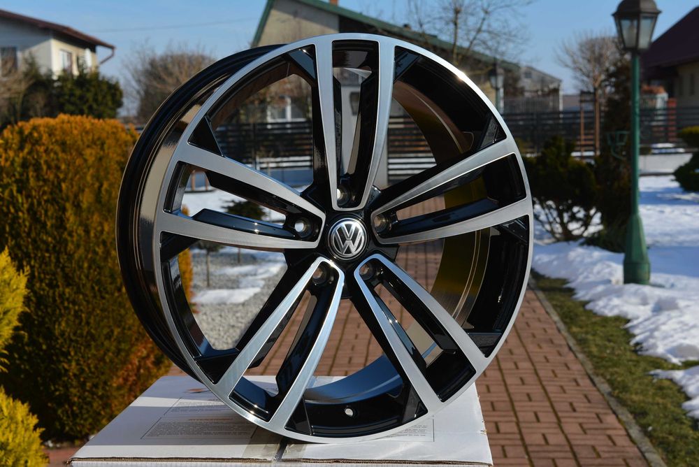 Felgi 19" 8J ET45 Volkswagen Golf Passat CC T-Rock ID Nowe #512