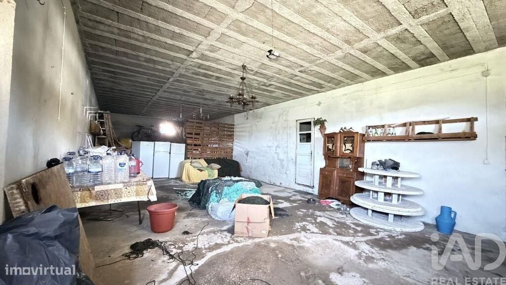 Terreno em Amiais de Baixo
