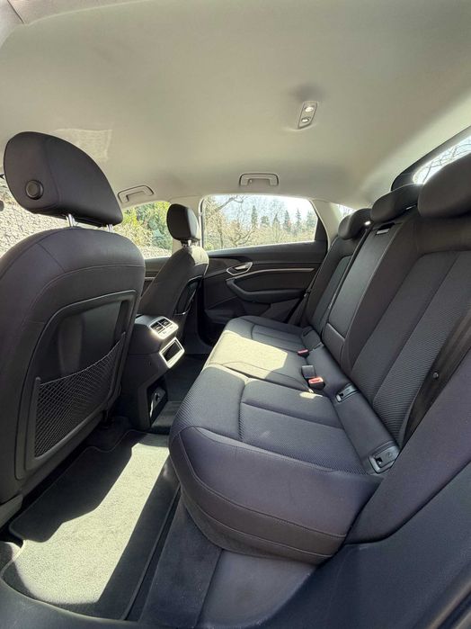 Audi e-tron 50 Sportback Elétrico - 71kWh -  soh 98,8% - SUV Moderno