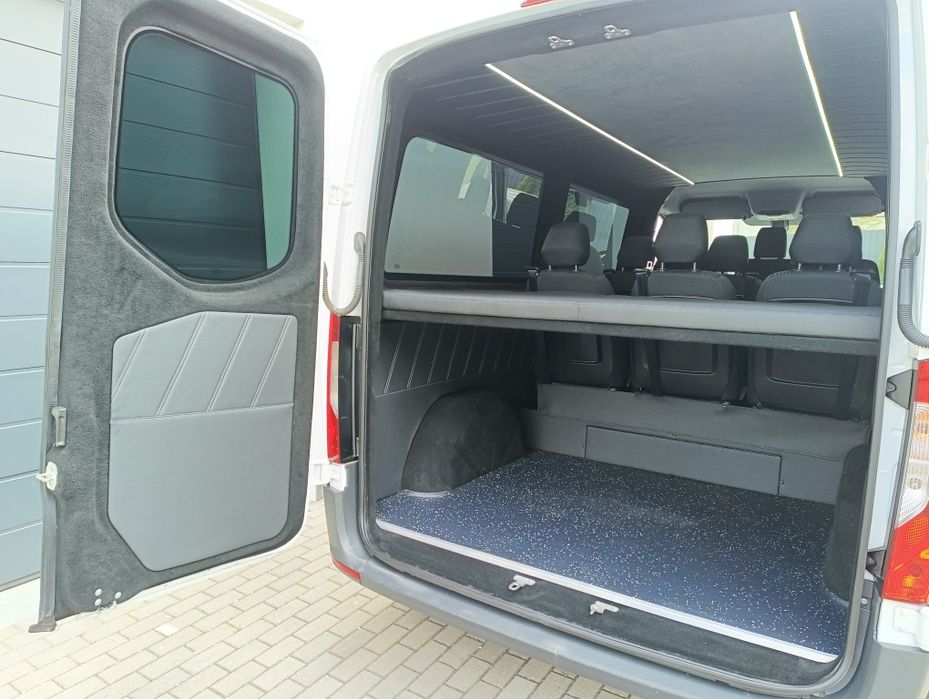 Mercedes Sprinter 907 спрінтер пасажир