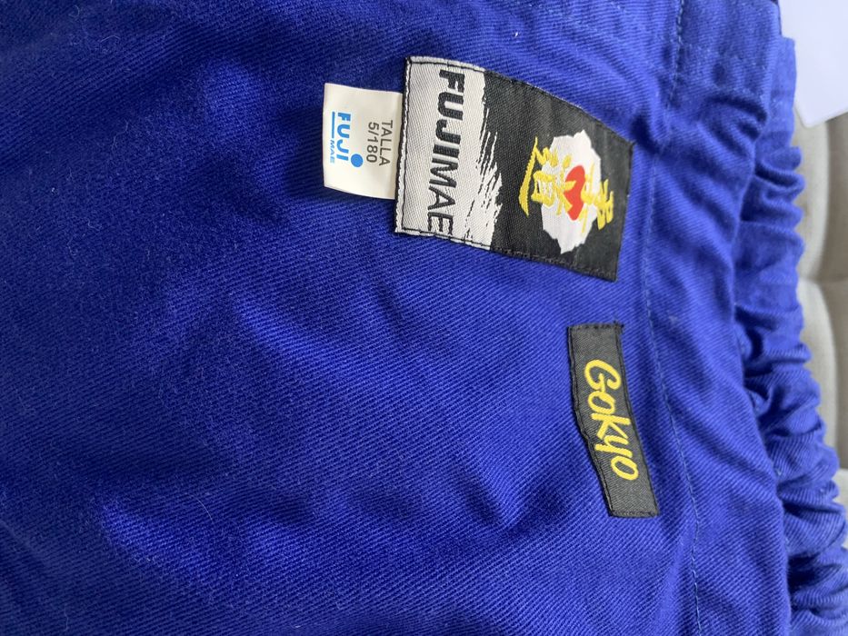 Kimono Jiujitsu de excelente qualidade novo